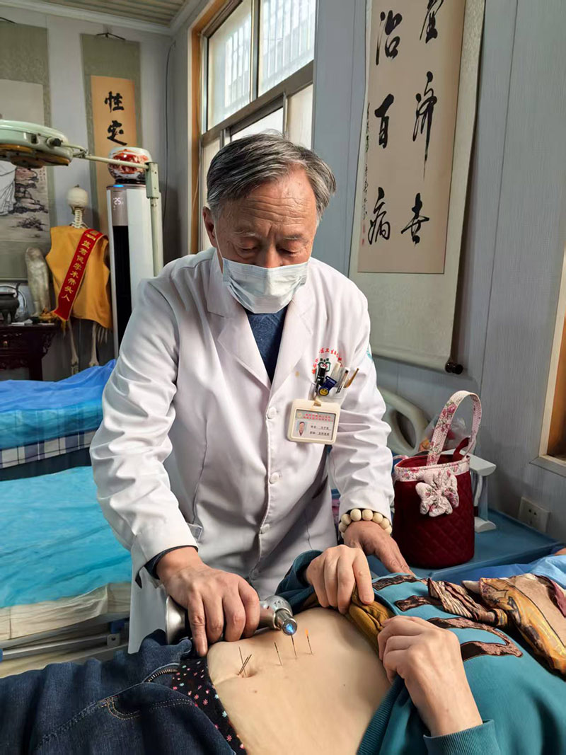 1   患者，女，61.jpg
